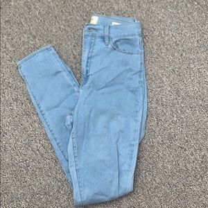High waisted, light wash pacsun skinny jeans